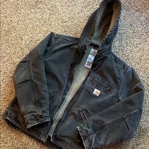 Carhartt Women’s jacket with hood